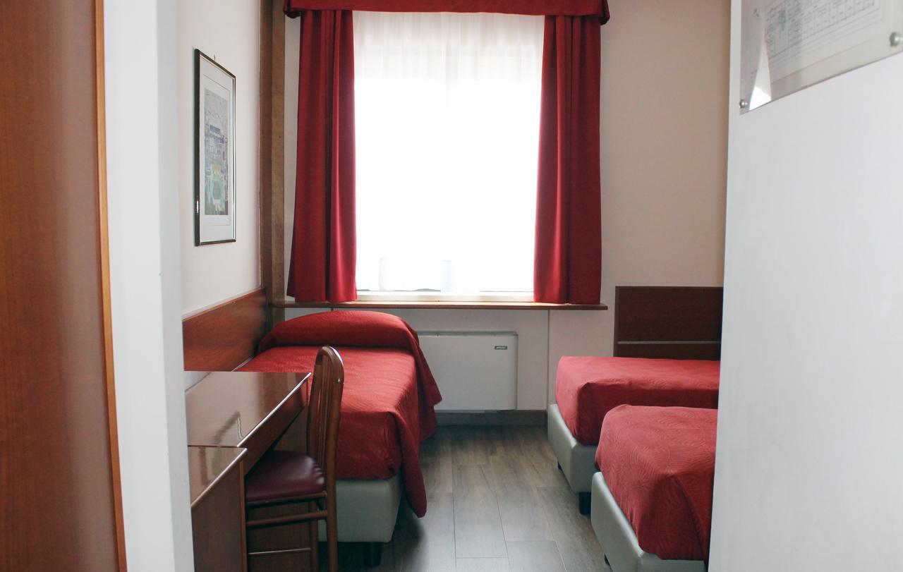 Hotel Albatros Mestre Eksteriør bilde
